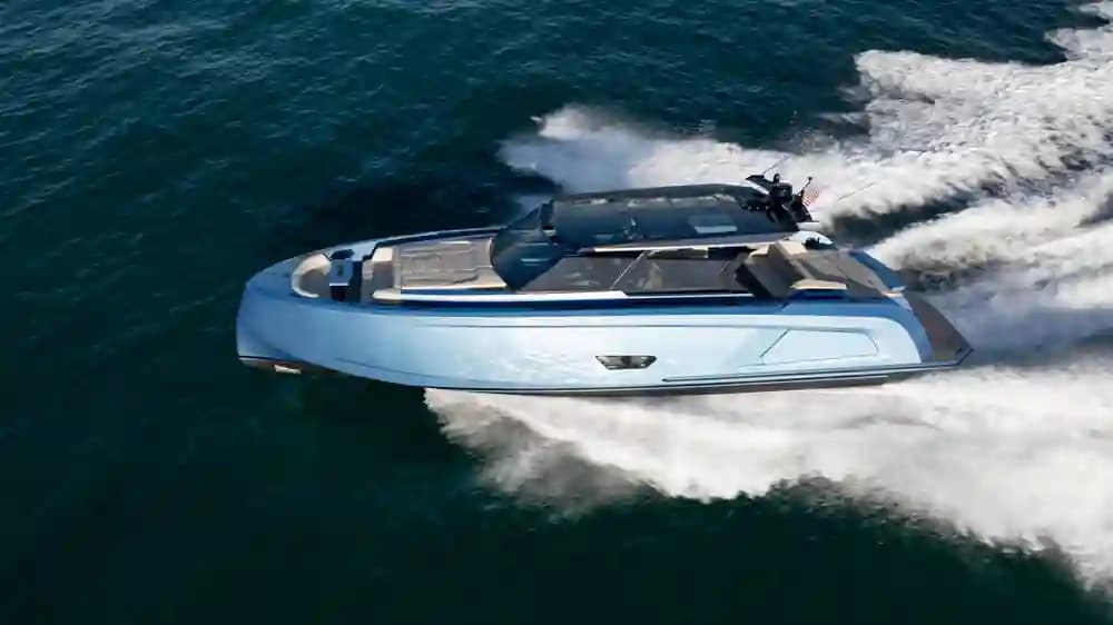 2024 Sirena Sirena 88 for Sale in Miami, Florida Center Console