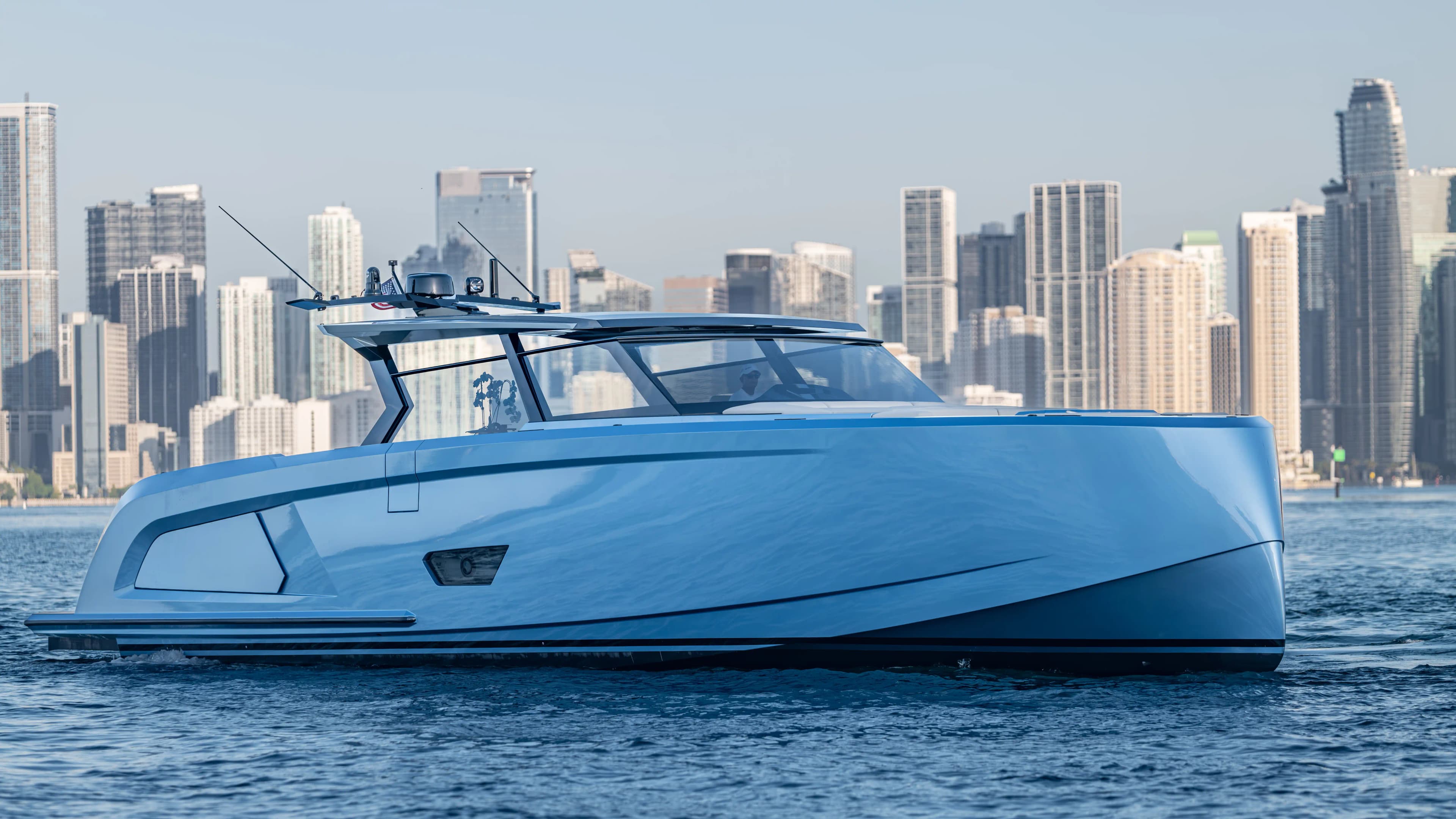 2024 Sirena Sirena 88 for Sale in Miami, Florida Center Console 5