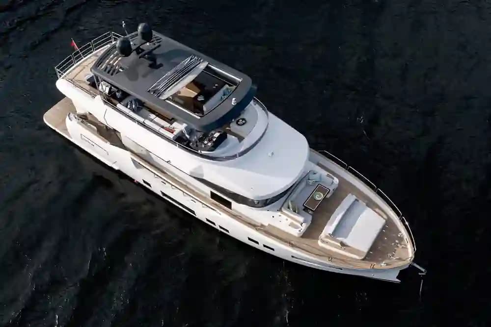 2025 Sirena 68 for Sale in Florida City, Florida Center Console 3