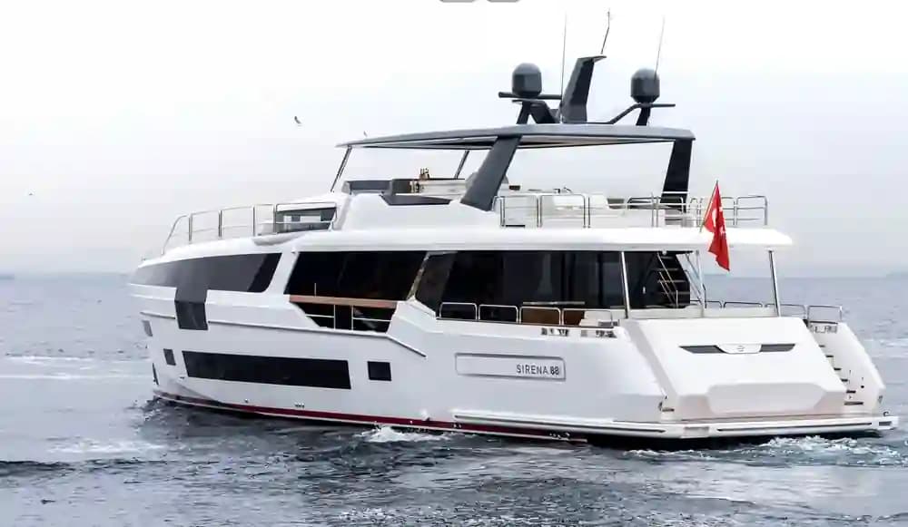 2024 Sirena Yachts 88 for Sale in Florida City, Florida Cruiser 5