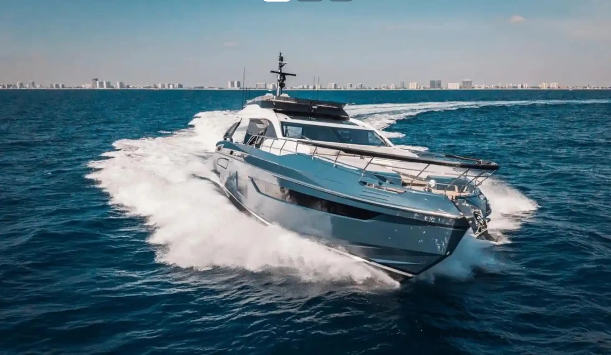 2029 Azimut S8 for Sale in Livonia, Michigan Motor Yacht 3